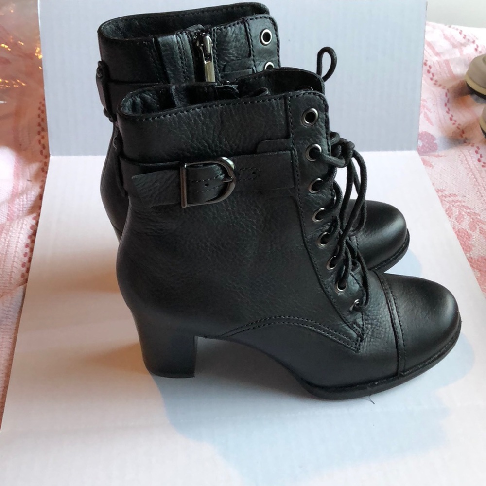Clarks leather heeled boots
